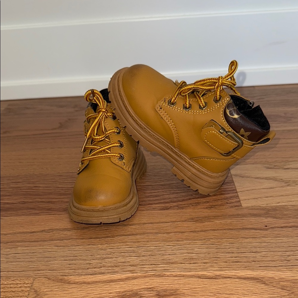 Kids Tan Boots